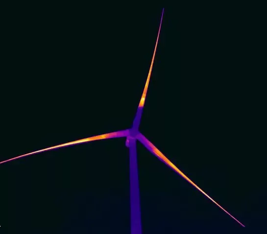BorealisWind infrared photo of a wind turbine, 2